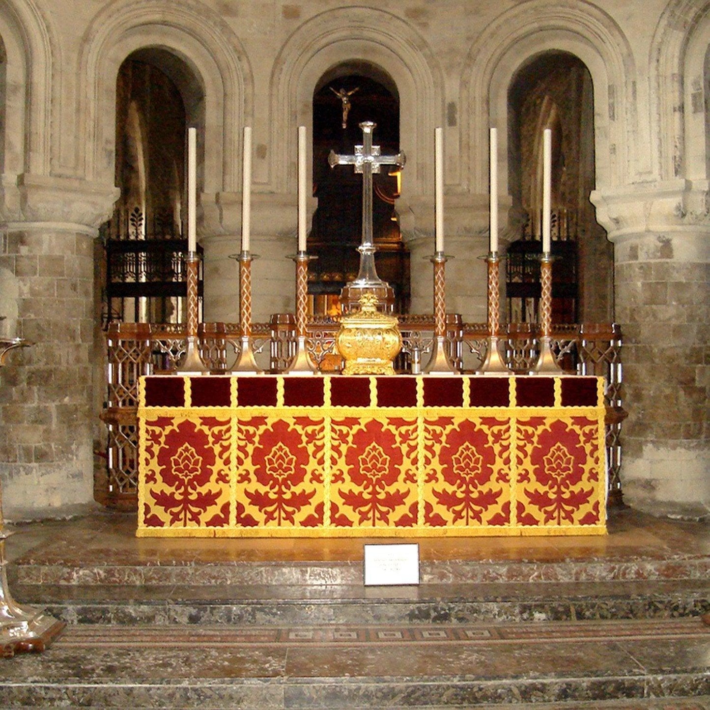 Altar Frontal in Red Veronese - Watts & Co. (international)