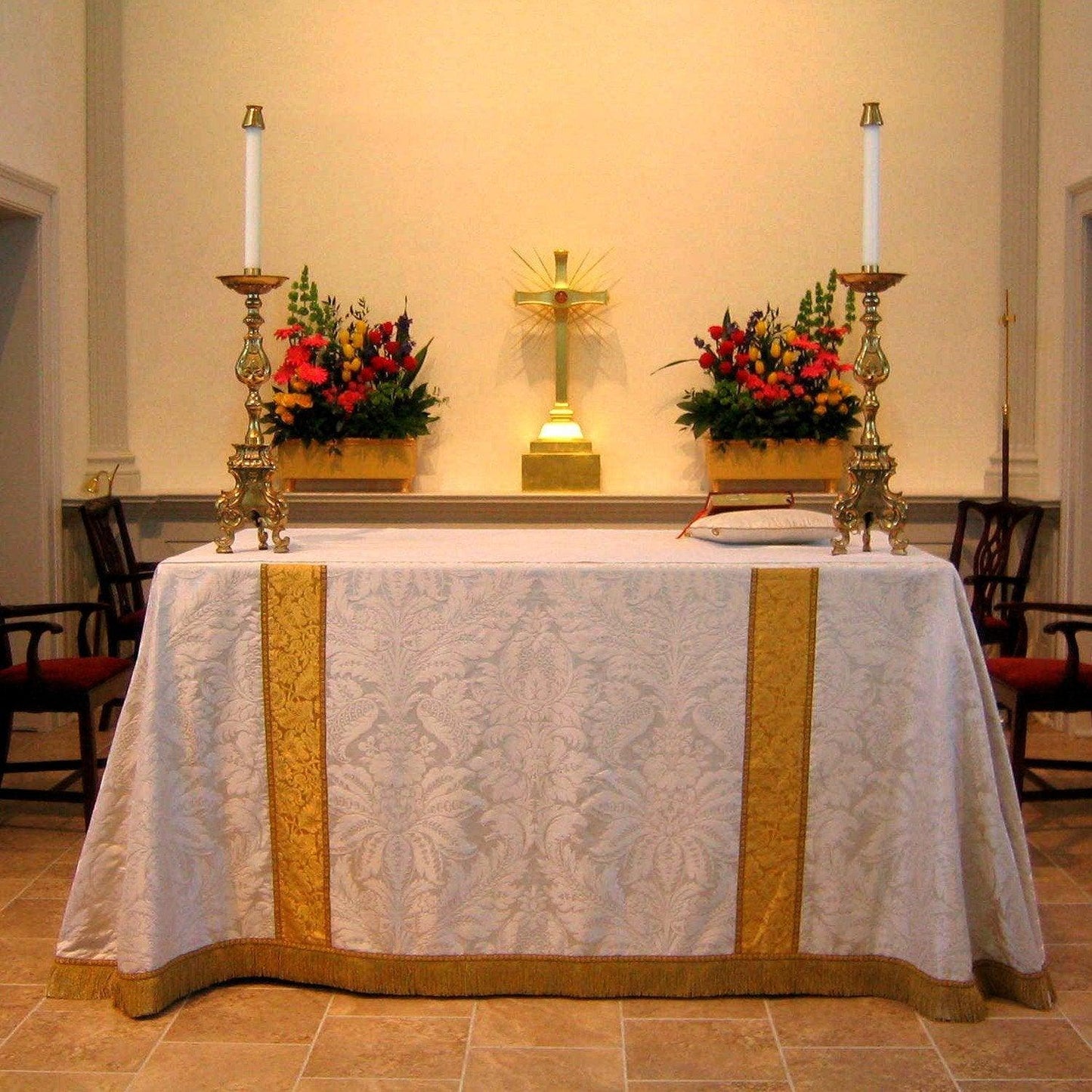 Altar Pall in White Sudbury - Watts & Co. (international)