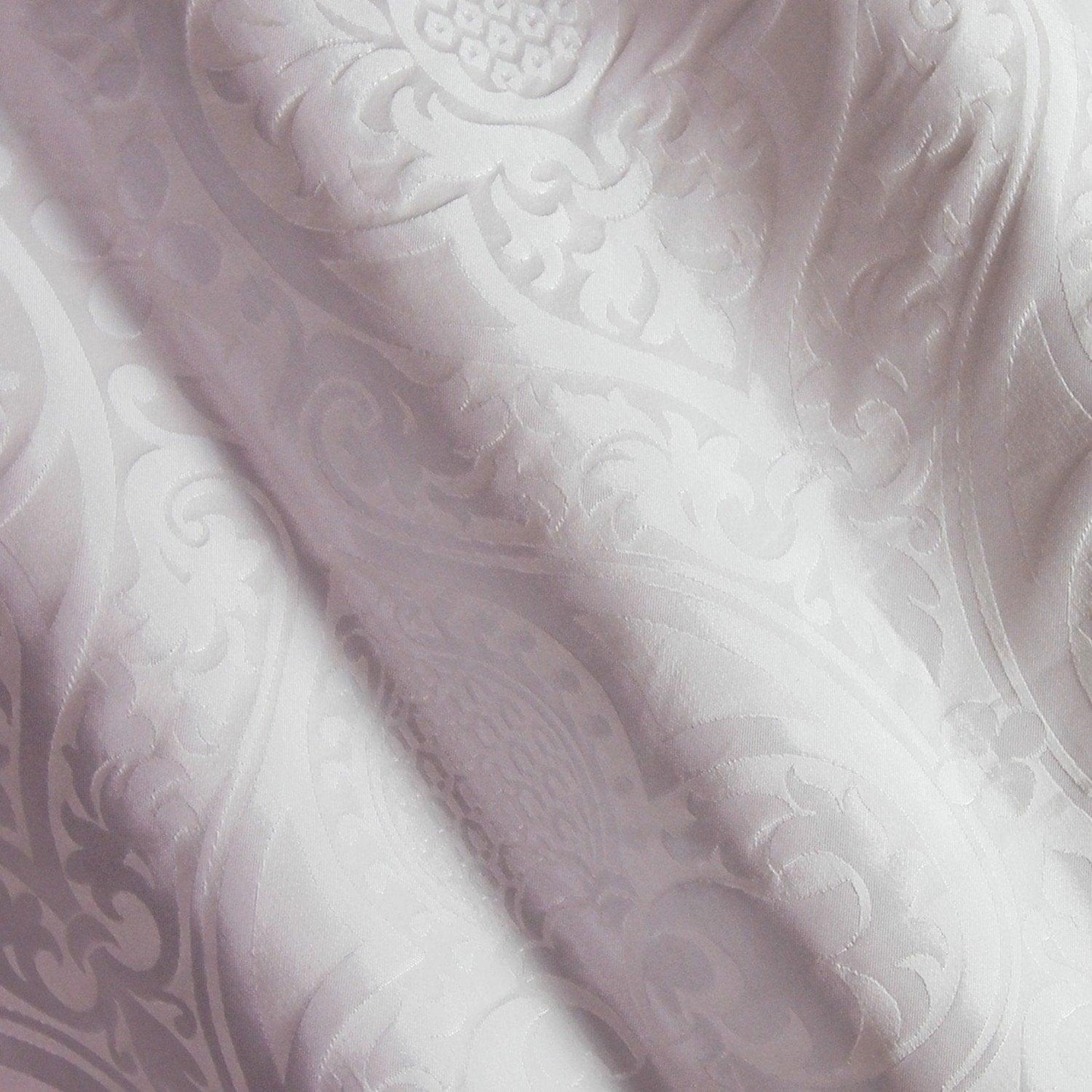 Alton/Pugin Damask - White - Watts & Co. (international)