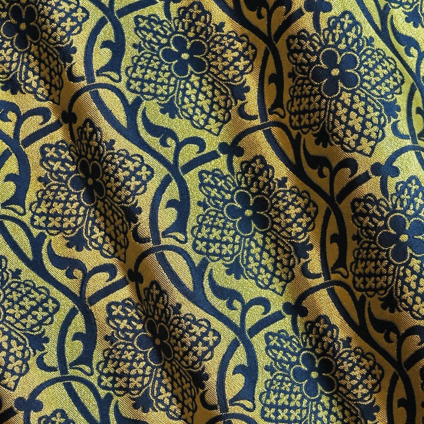 Comper St Hubert - Blue - Watts & Co. (international)