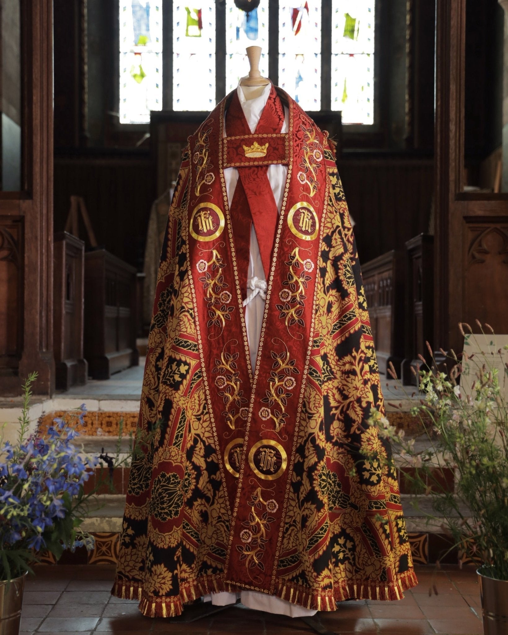 A Very Victorian Inheritance: The Symbolism of our 150th Anniversary Cope - Watts & Co.