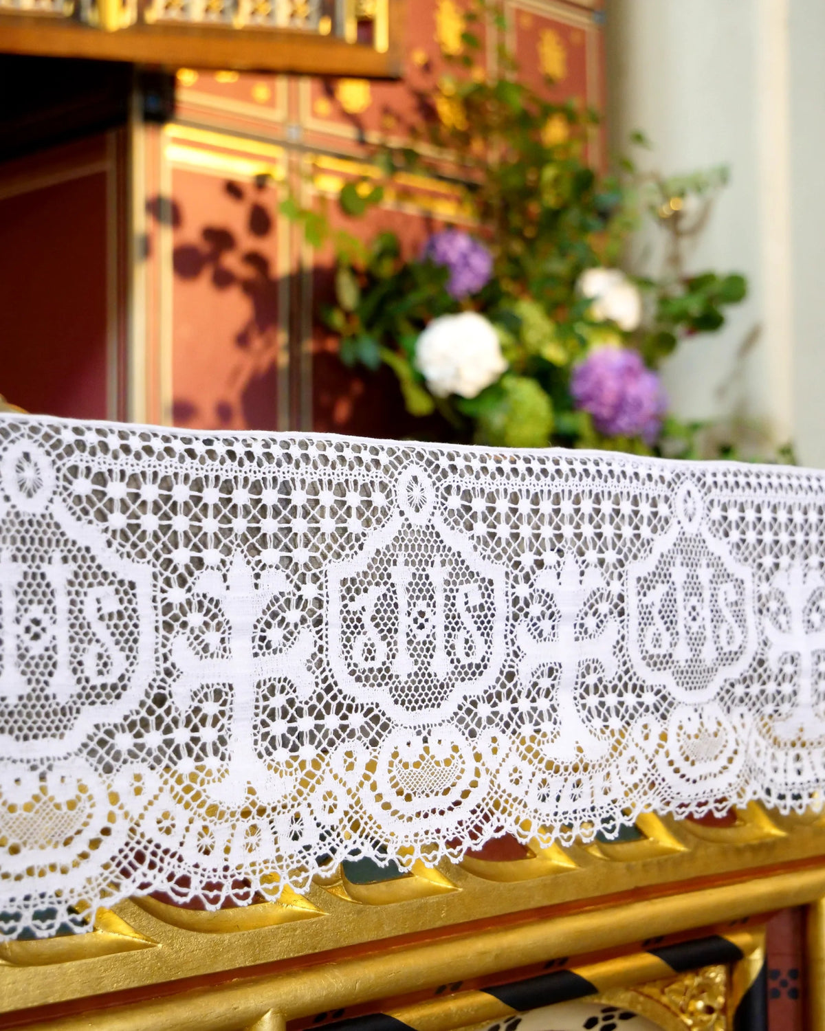 Altar Pattern Altar Cloths and Linens – Watts & Co.