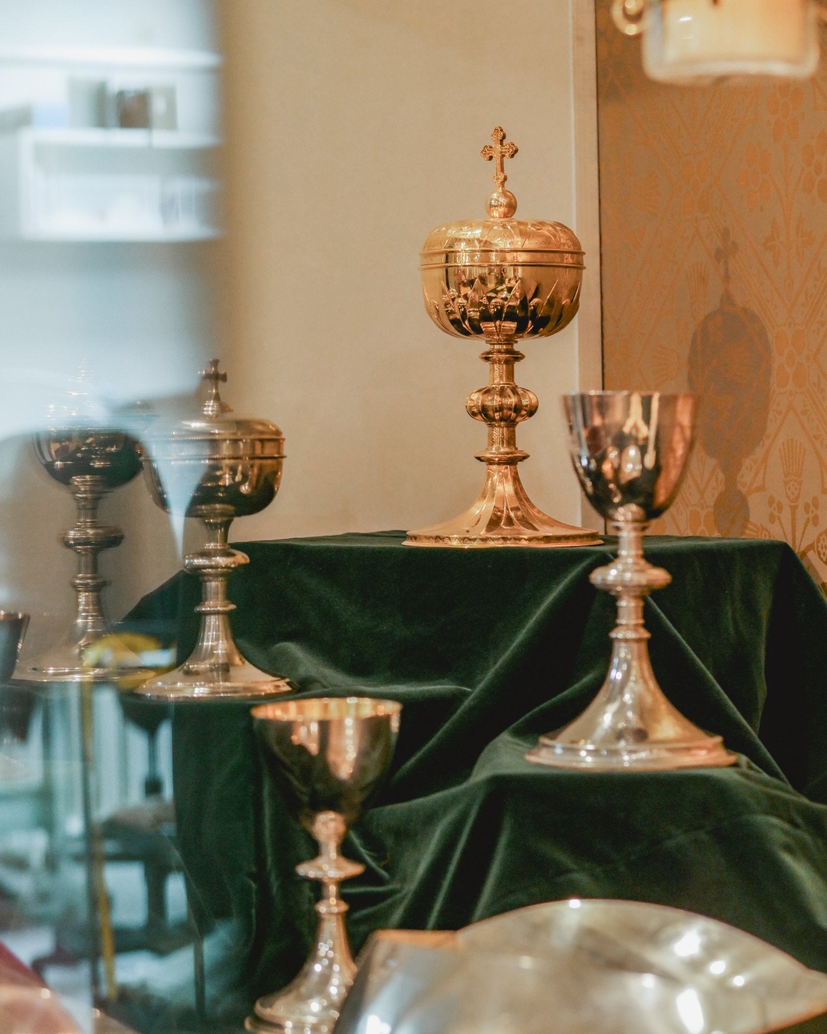 Metalware Samples & Gifts - Watts & Co.