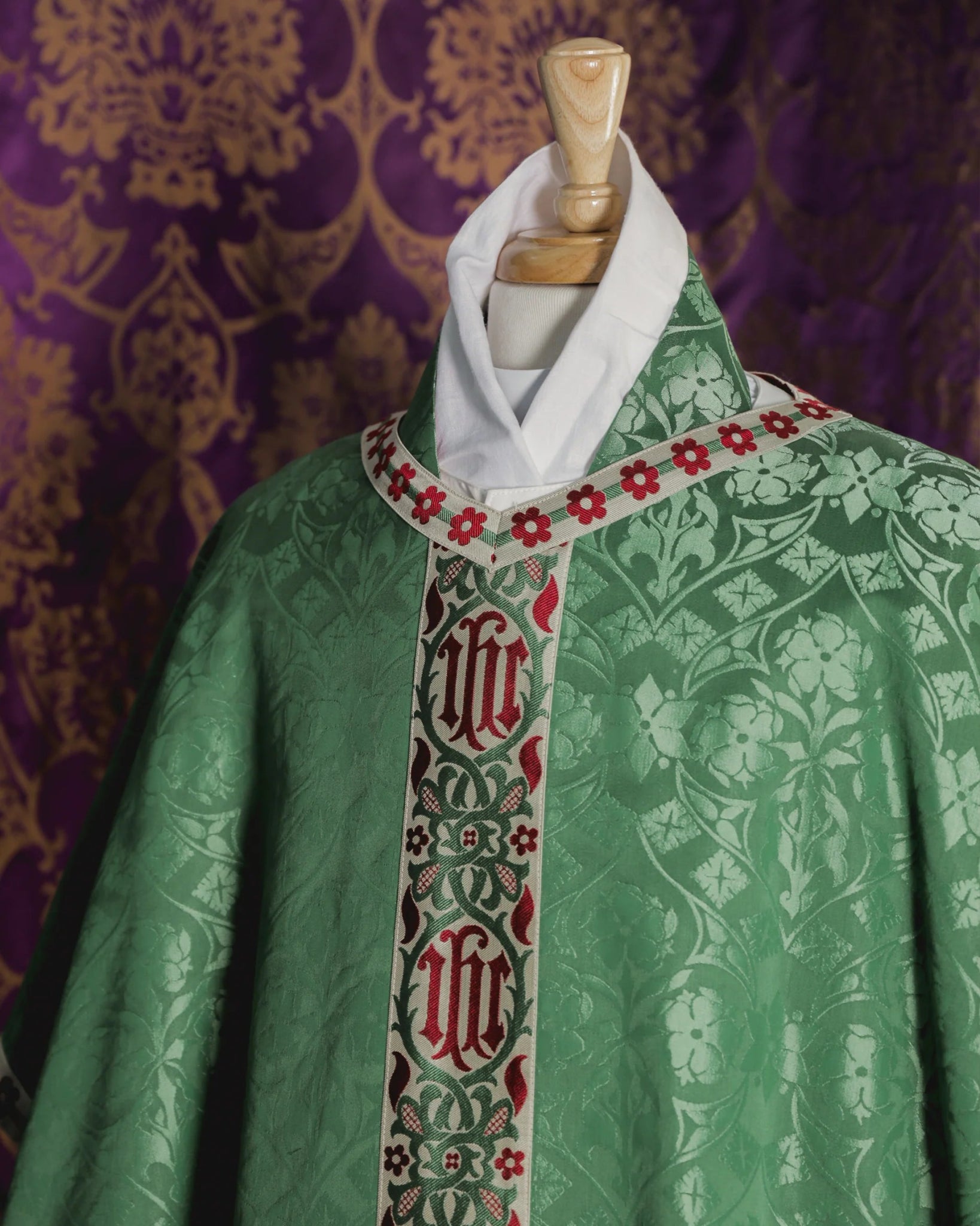 Stock Chasubles - Watts & Co.