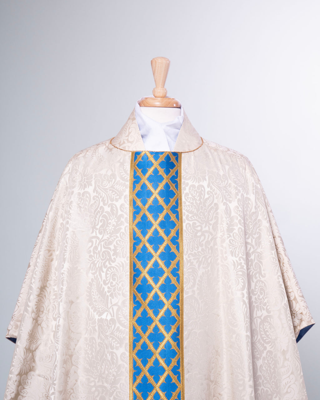 Classic Chasuble in Cream 'Holbein' with Blue Gothic Trellis Orphreys