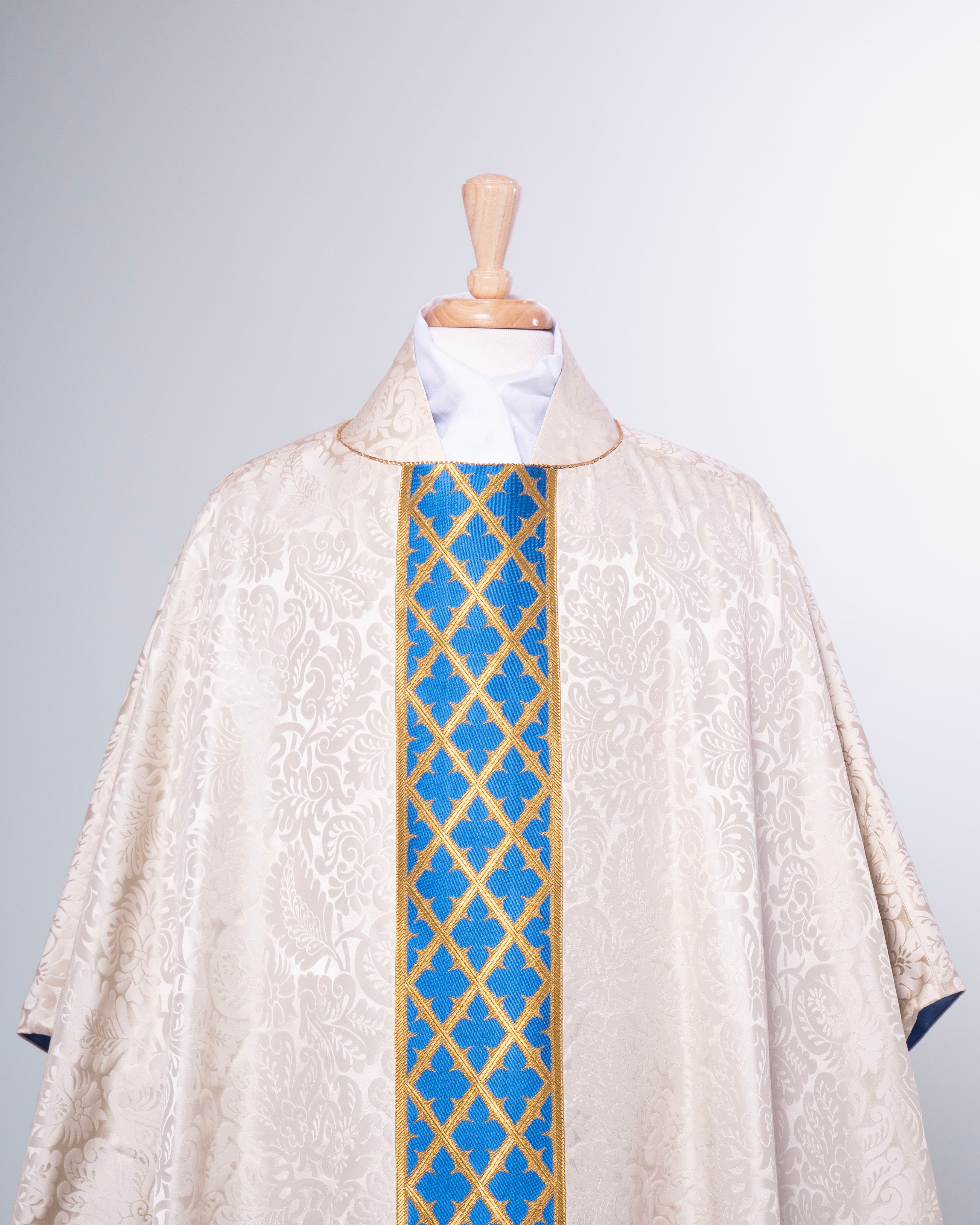 Classic Chasuble in Cream 'Holbein' with Blue Gothic Trellis Orphreys