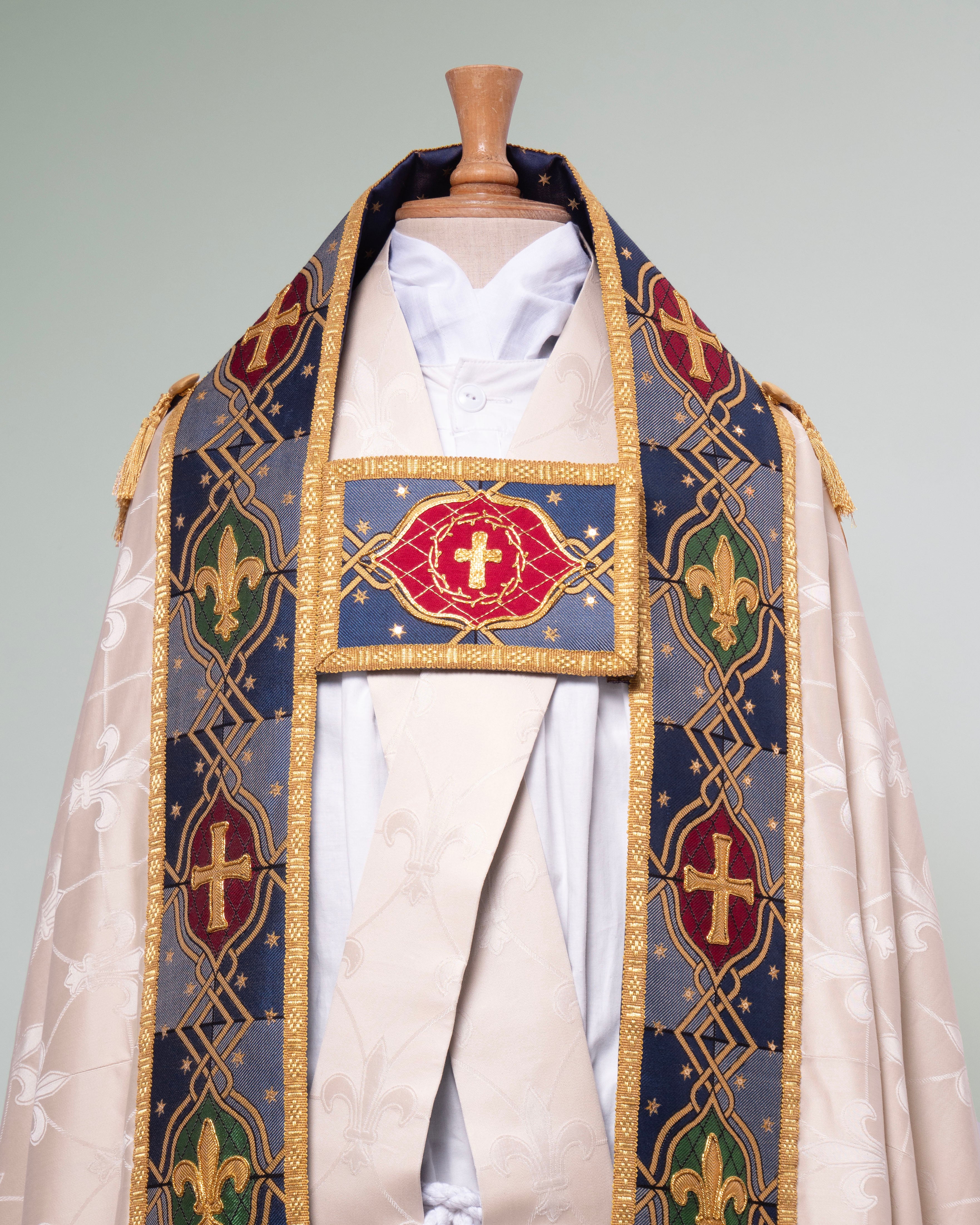 Minster Cope in Cream 'Sainte-Chapelle' with Hand-embroidered Hood