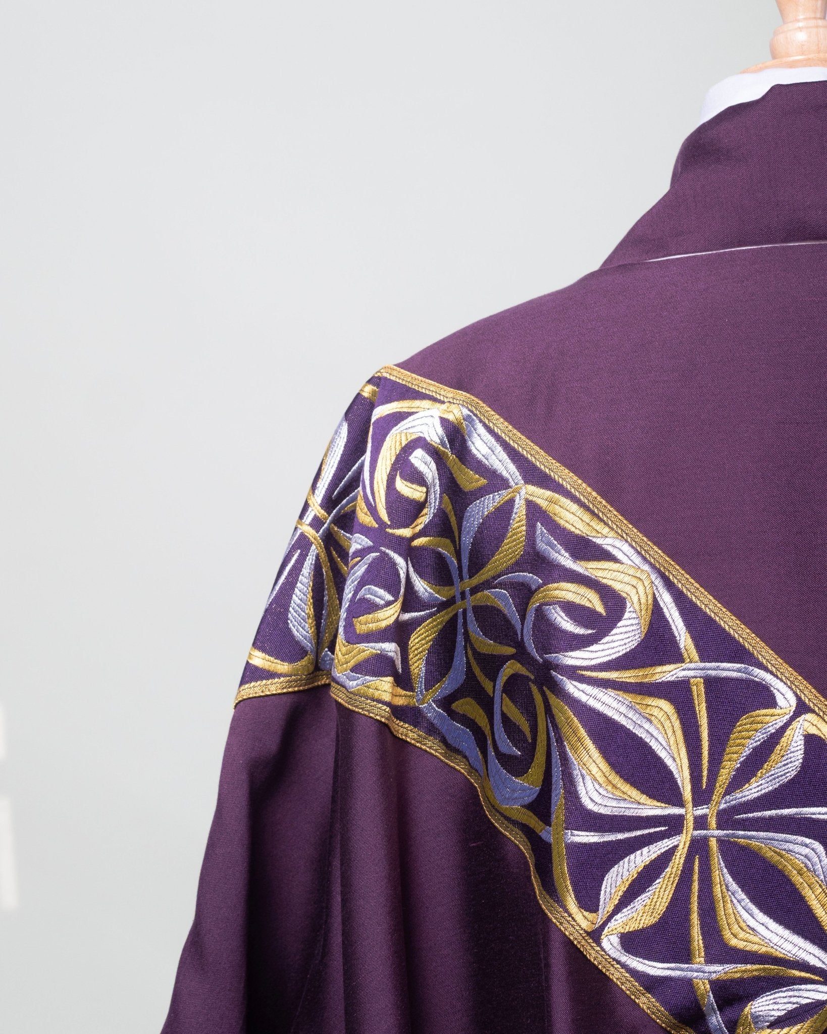 Abbey Chasuble - Watts & Co.