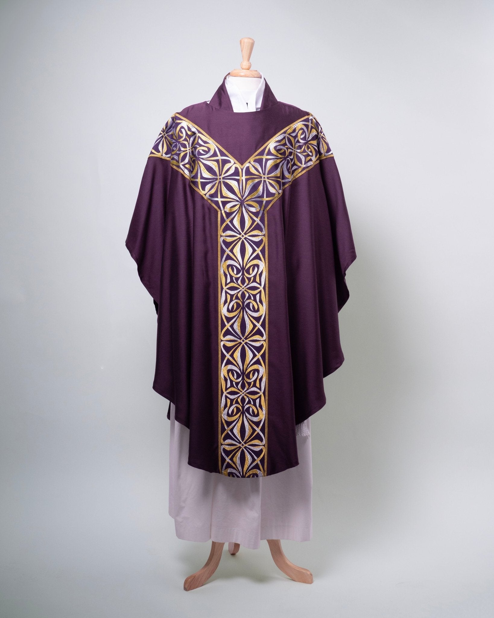 Abbey Chasuble - Watts & Co.