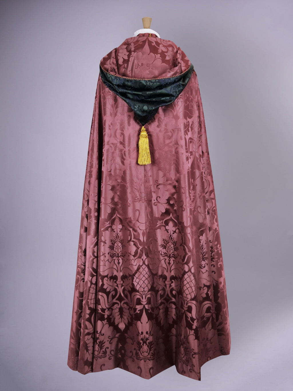 Abbey Cope in Comper Purple 'Bellini' with Sarum Indigo 'Gothic' Orphreys - Watts & Co.