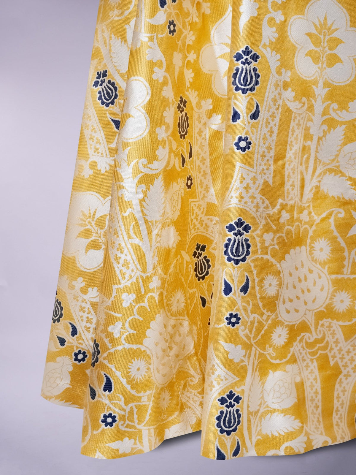Cathedral Cope in White/Gold/Blue 'Comper Strawberry' with Outline Orphreys - Watts & Co.