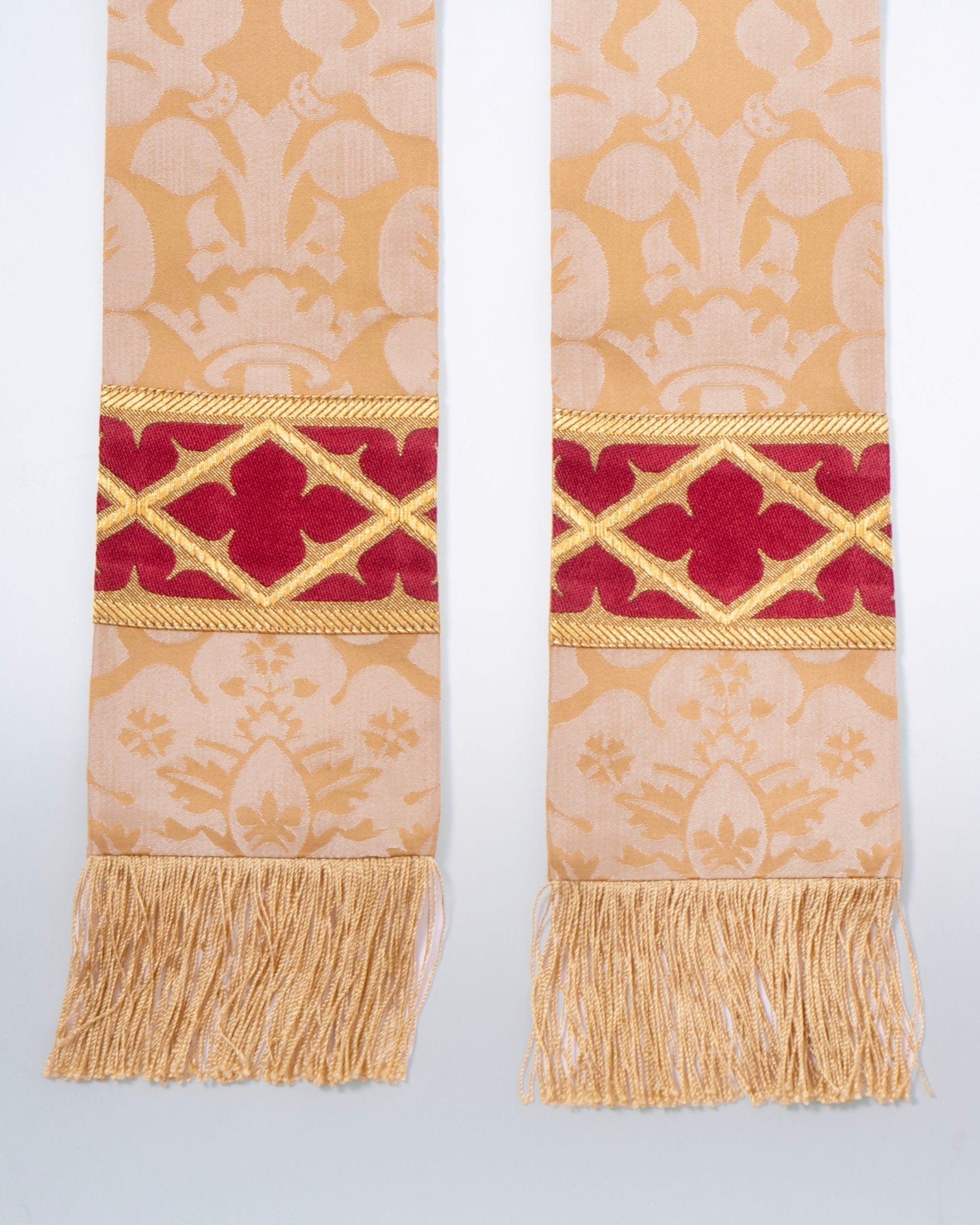 Davenport Stole - Watts & Co.