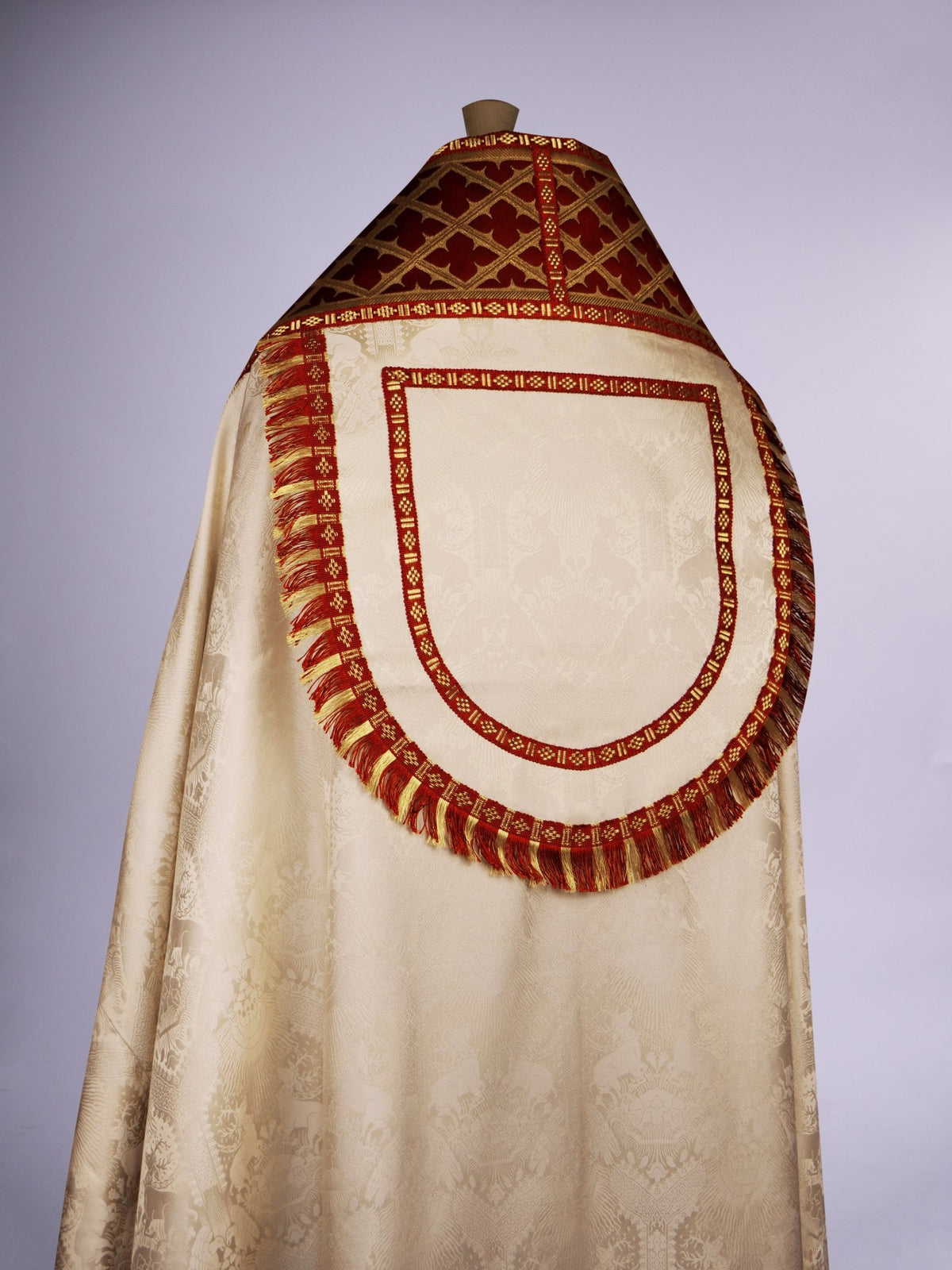 Full Gothic Chasuble in Cream 'Stag' with Gothic Trellis Orphreys - Watts & Co.