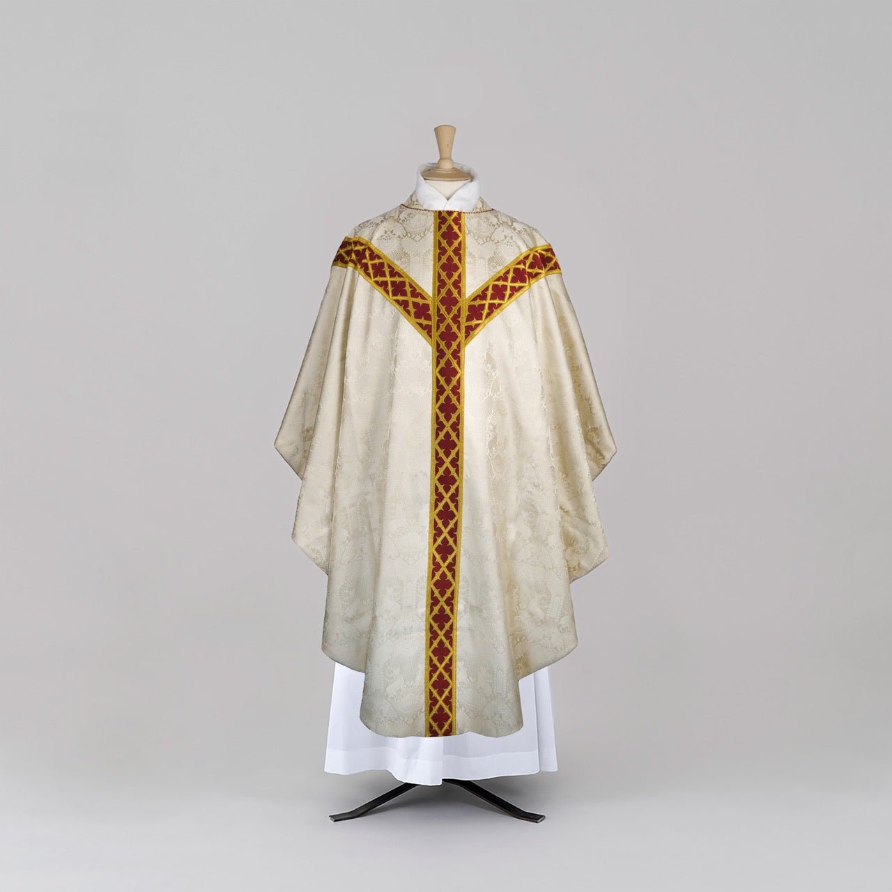 Full Gothic Chasuble in Cream 'Stag' with Gothic Trellis Orphreys - Watts & Co.
