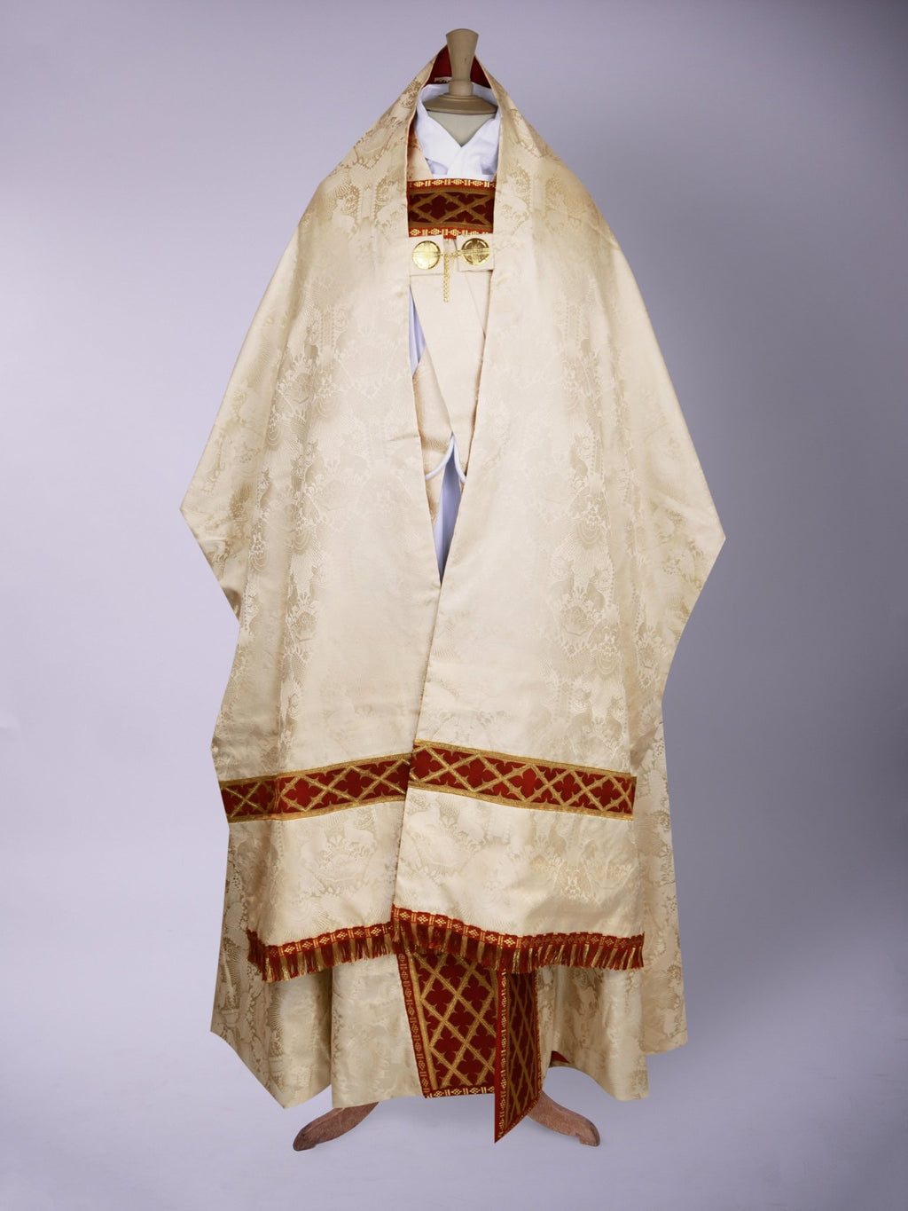 Full Gothic Chasuble in Cream 'Stag' with Gothic Trellis Orphreys - Watts & Co.