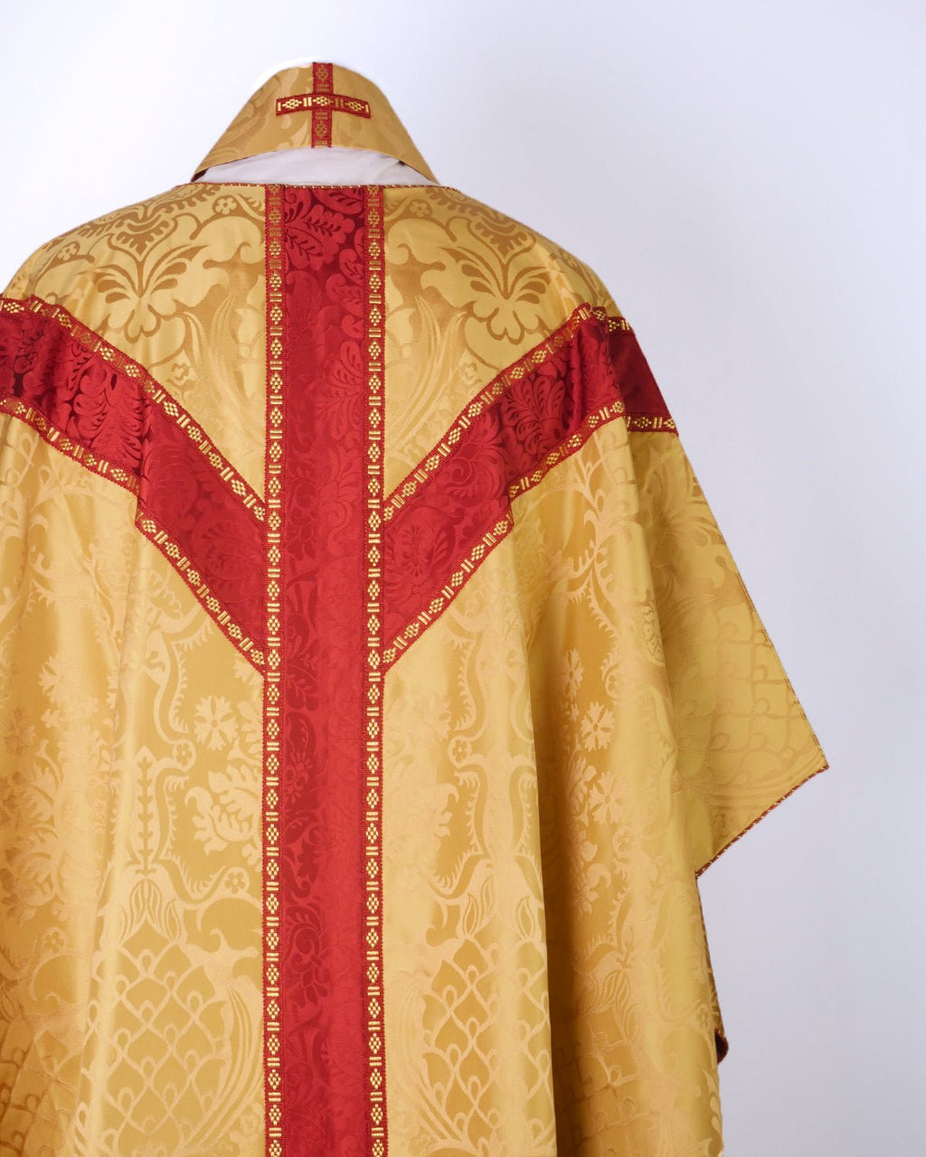 Full Gothic Chasuble in Gold 'Comper Cathedral' Silk with Sarum Red 'Holbein' Orphreys - Watts & Co.