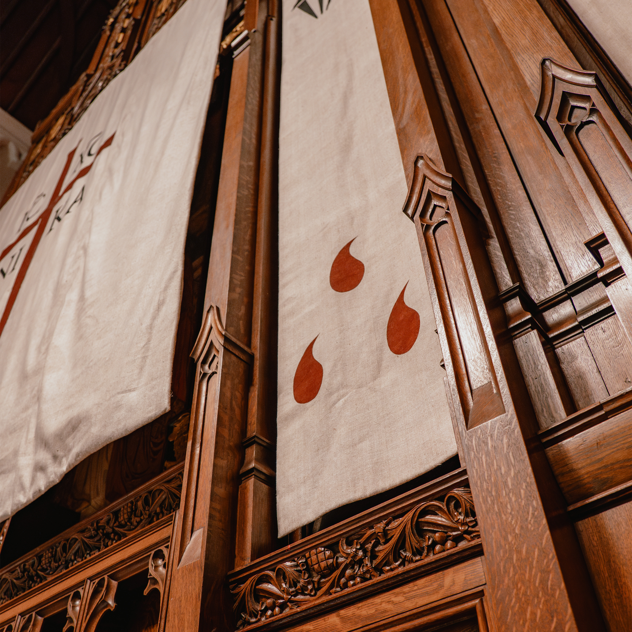 Lentern Array Altar Frontals – Watts & Co.