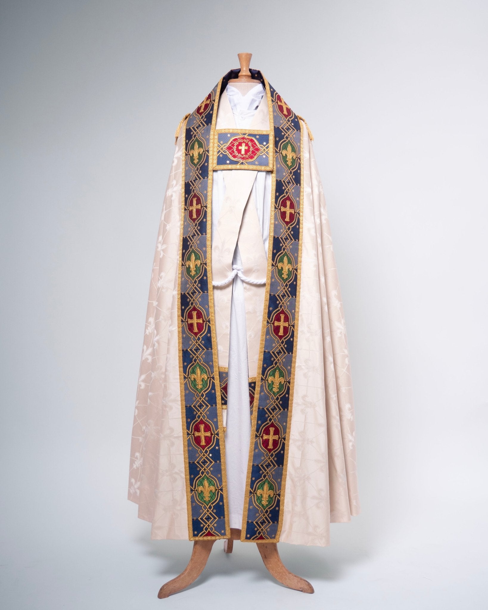Minster Cope in Cream 'Sainte-Chapelle' with Hand-embroidered Hood - Watts & Co.