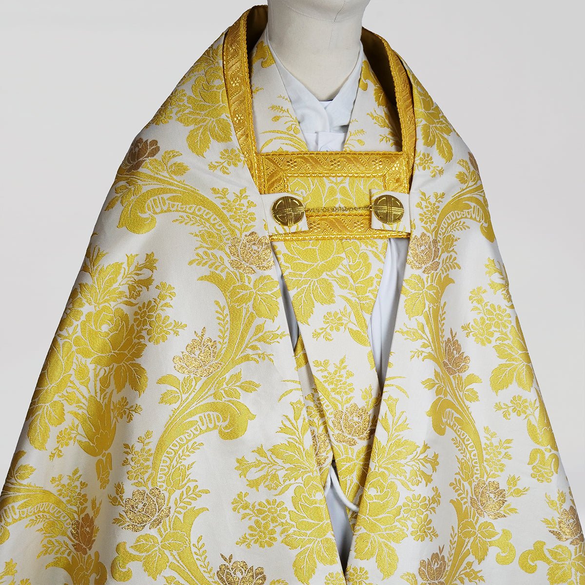 Neri Humeral Veil - Watts & Co.