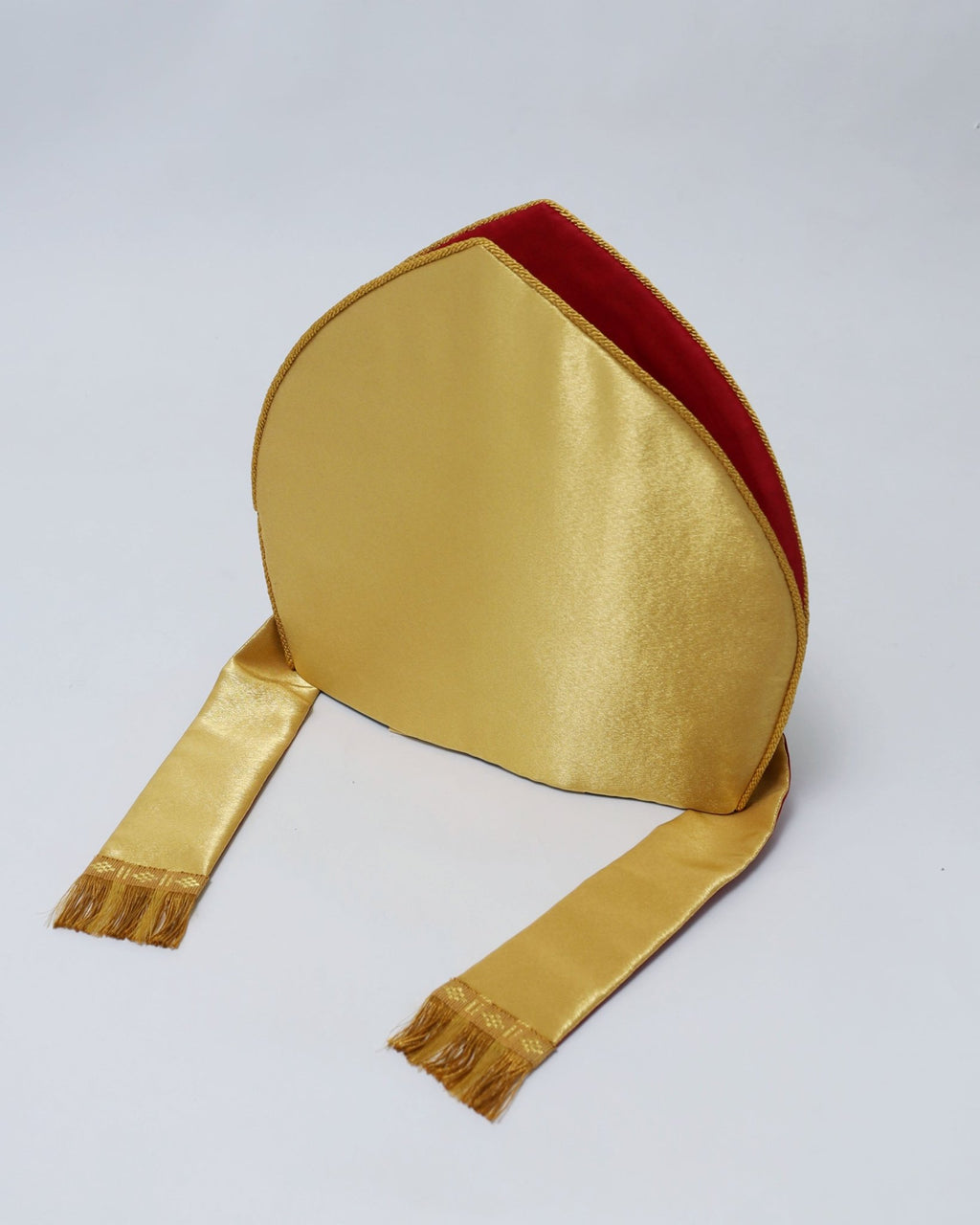 Prinknash Cloth of Gold Mitre - Watts & Co.
