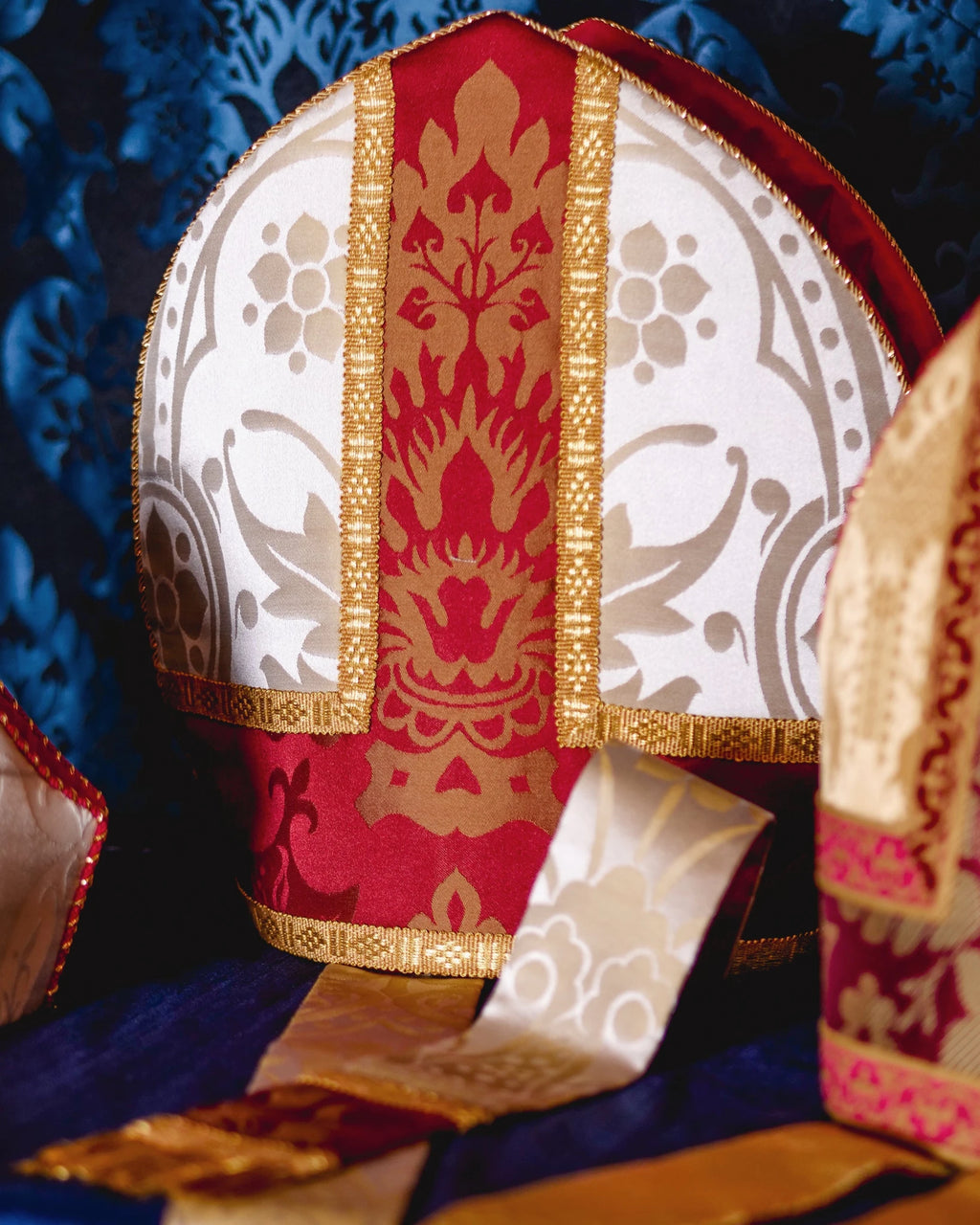 Prinknash Mitre in Oyster 'Shrewsbury' with Sarum Red/Gold 'Gothic' Orphreys - Watts & Co.