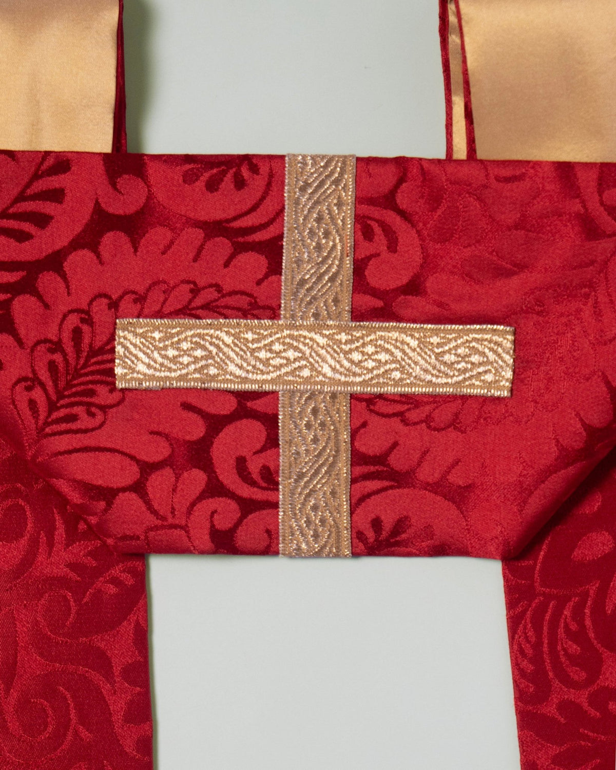 Roman Stole in Sarum Red 'Holbein' with Gold Fringe - Watts & Co.