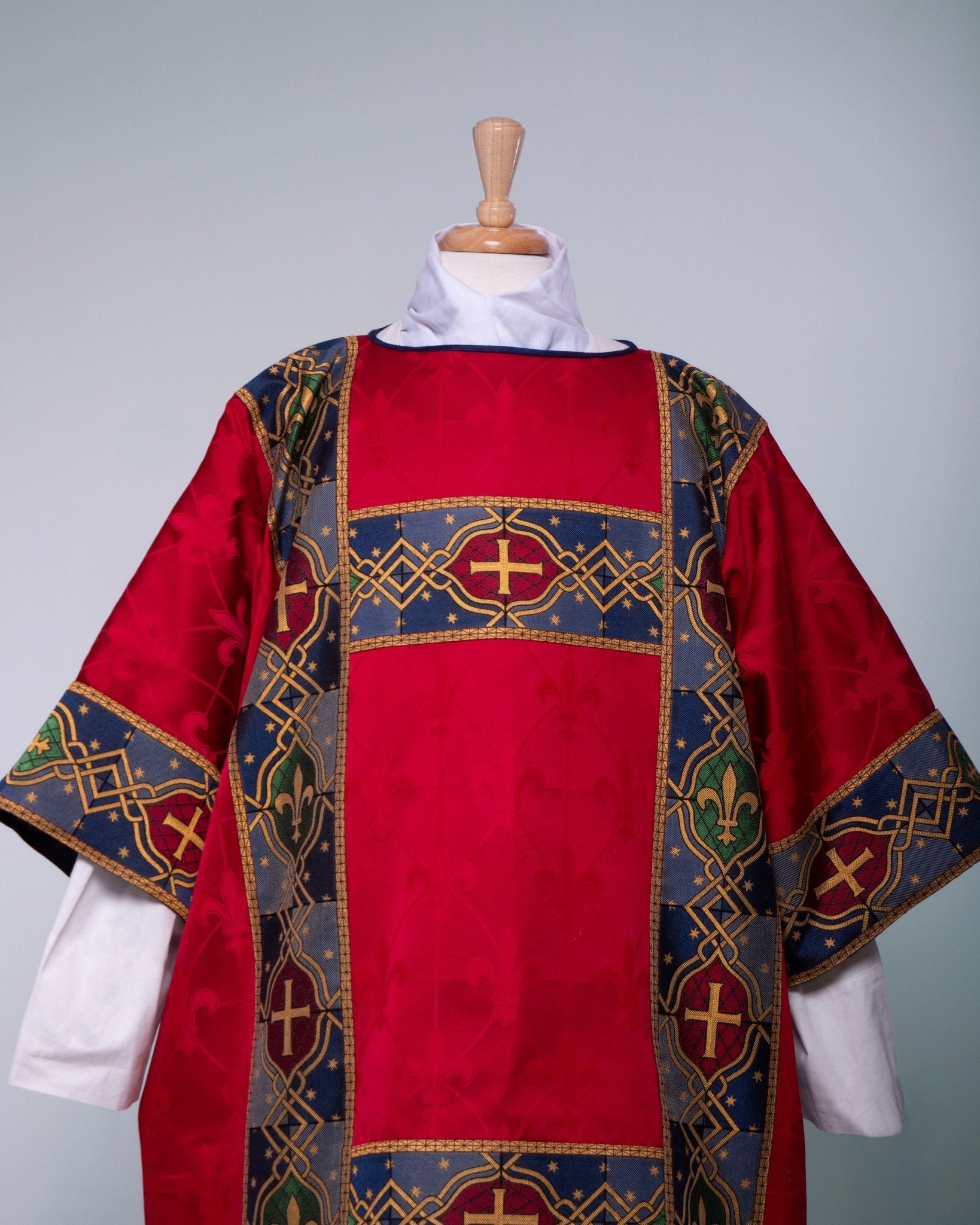 Sainte - Chapelle Dalmatic - Watts & Co.