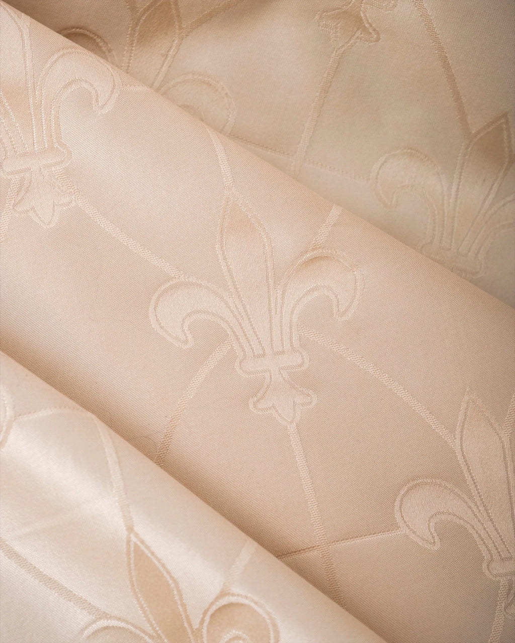 Sainte - Chapelle Damask - Watts & Co.