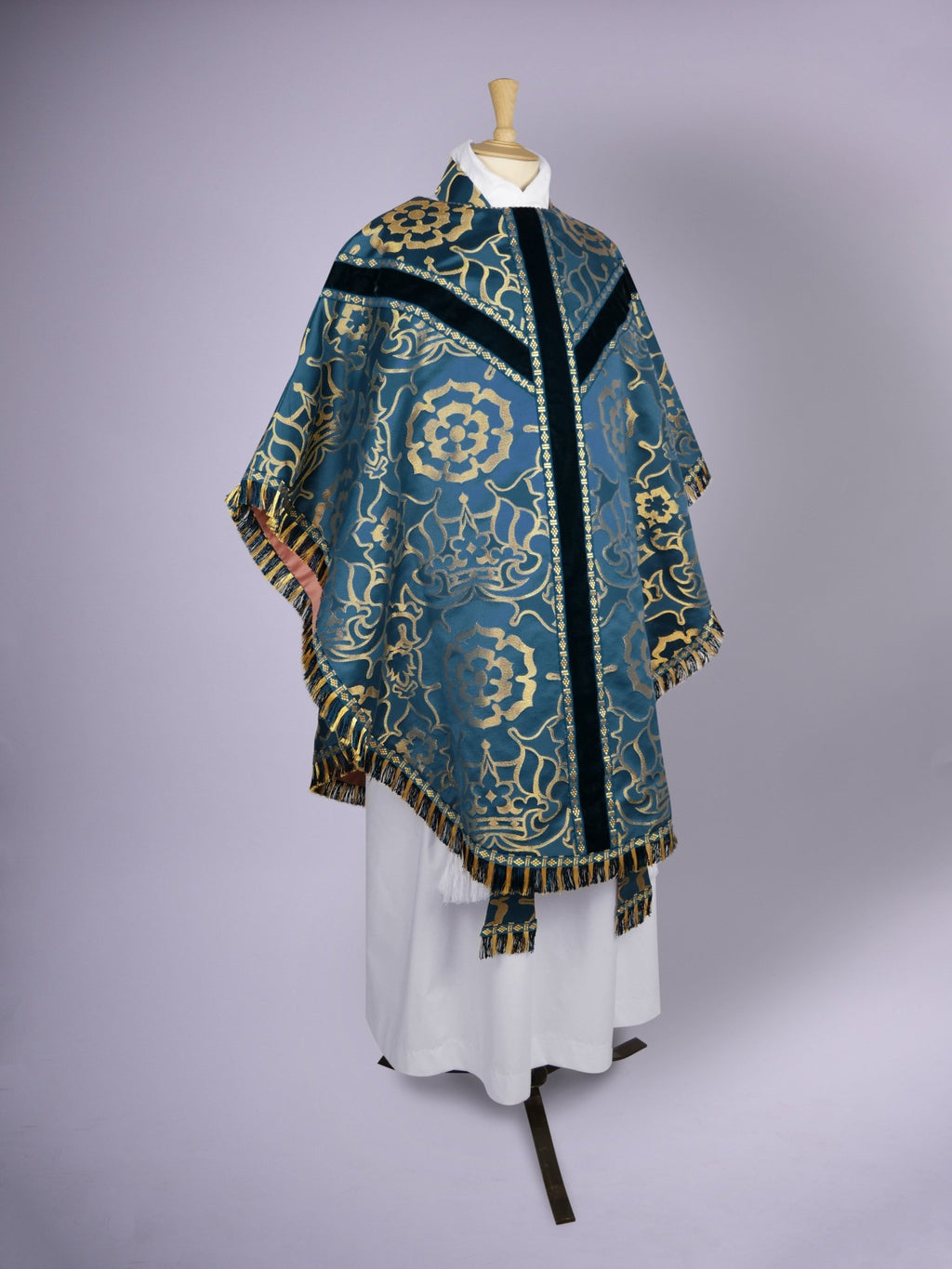 Semi-Gothic Chasuble in Blue/Gold 'Coronation' with Velvet Orphreys - Watts & Co.