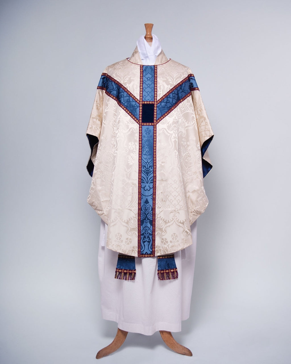 Semi-Gothic Chasuble in Cream 'Comper Cathedral' with 'Comper Cathedral' Orphreys - Watts & Co.