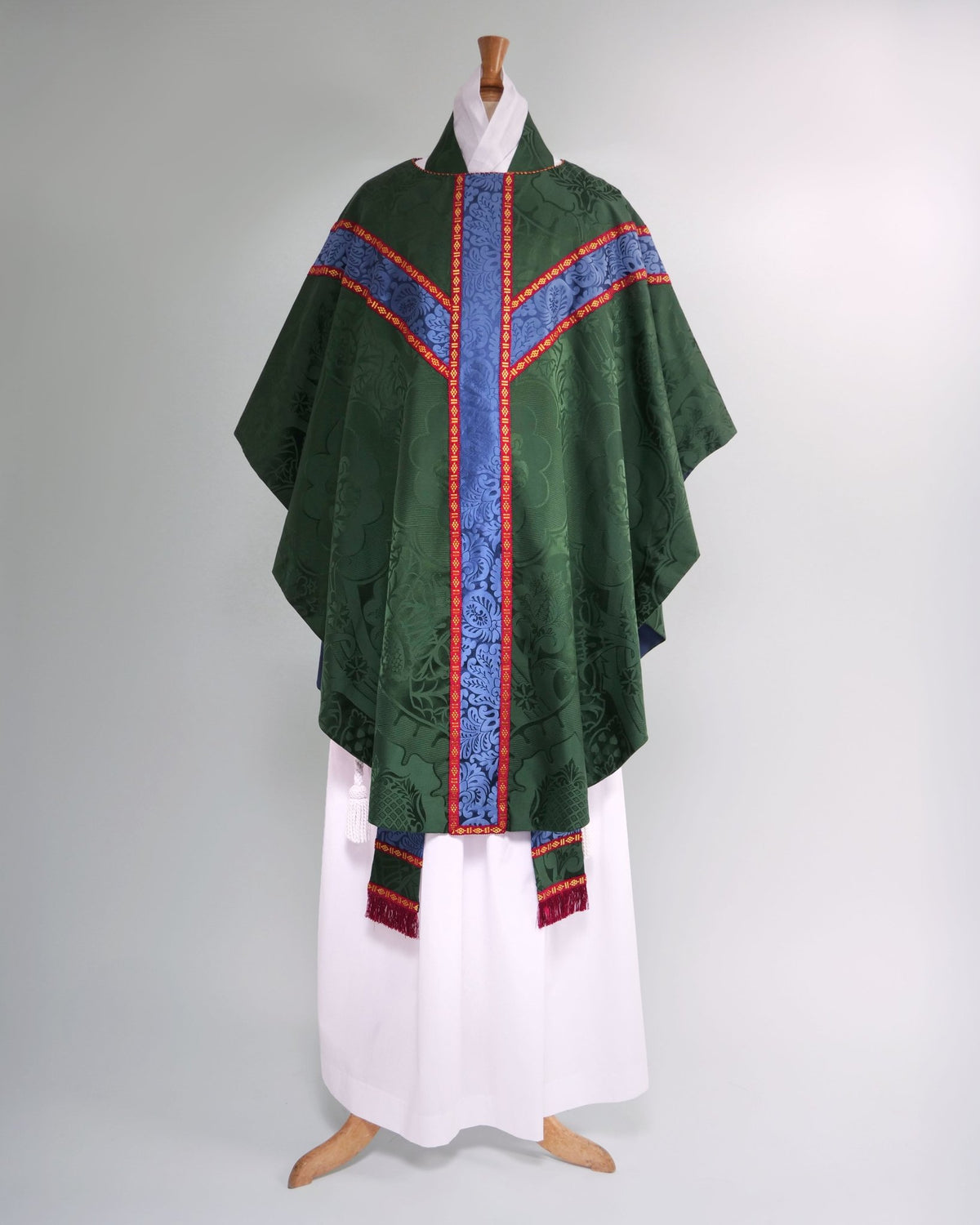 Semi-Gothic Chasuble in Green 'Comper Van Der Weyden' with Blue 'Holbein' Orphreys - Watts & Co.
