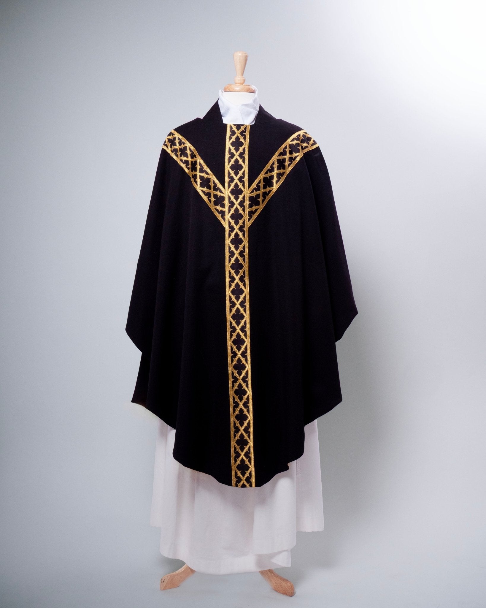 St Francis Low Mass Set - Watts & Co.