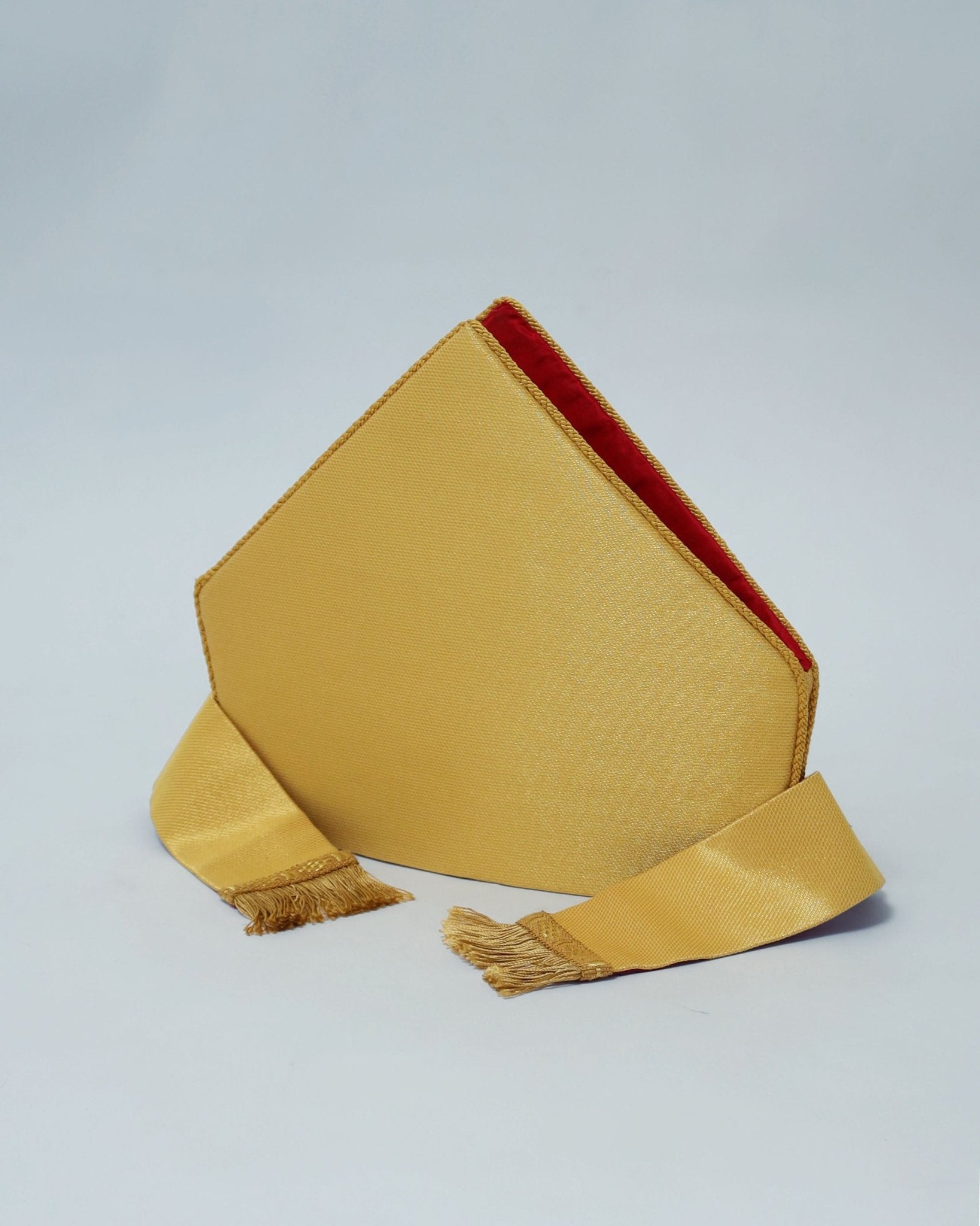 Standard Gold Mitre - Watts & Co.