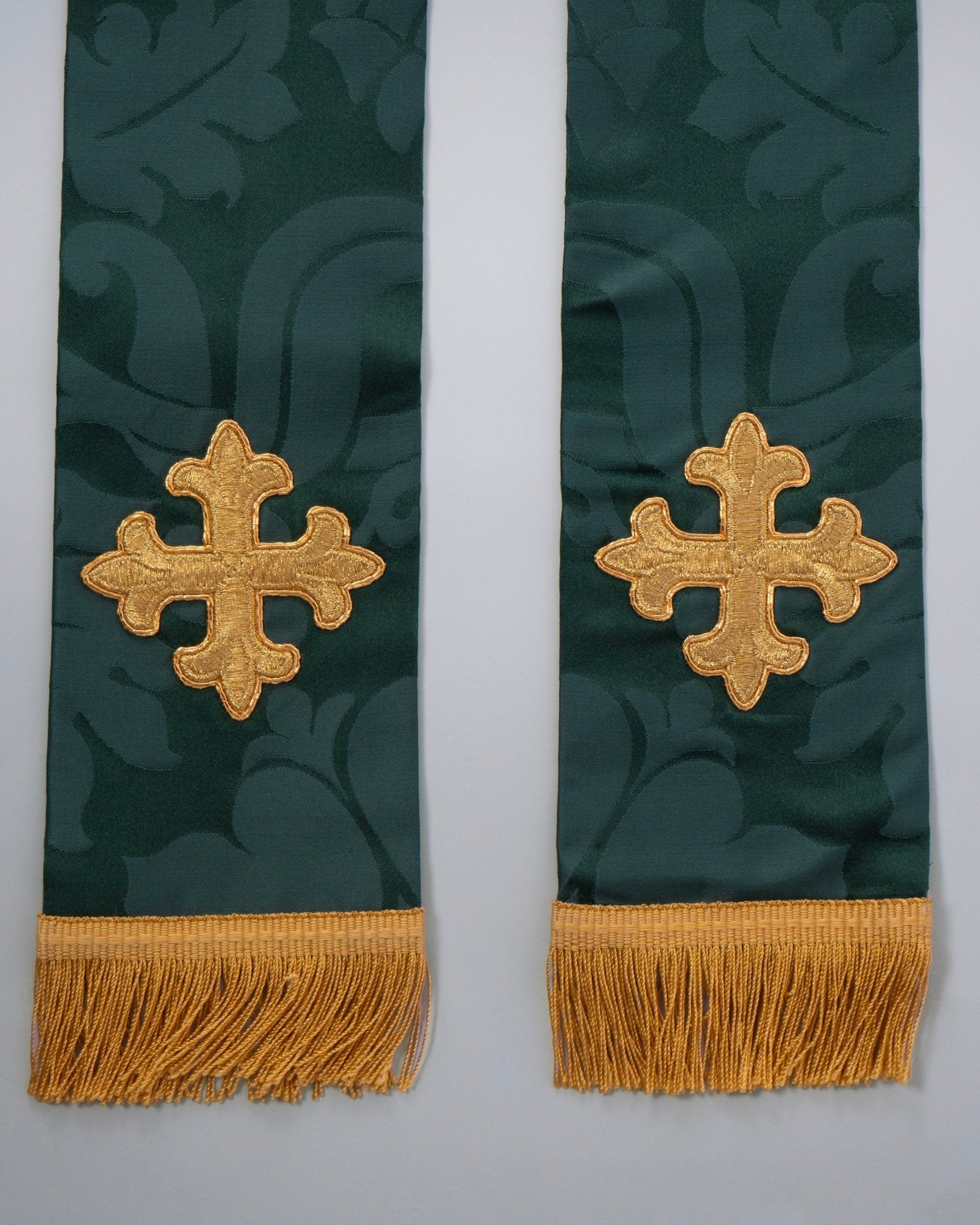 Stole in Green 'Bellini' with Appliqué Crosses - Watts & Co.