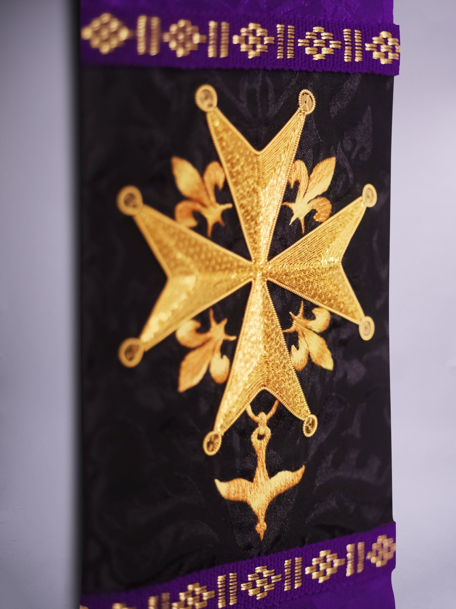Stole in Purple 'Davenport' with Embroidered Crosses - Watts & Co.