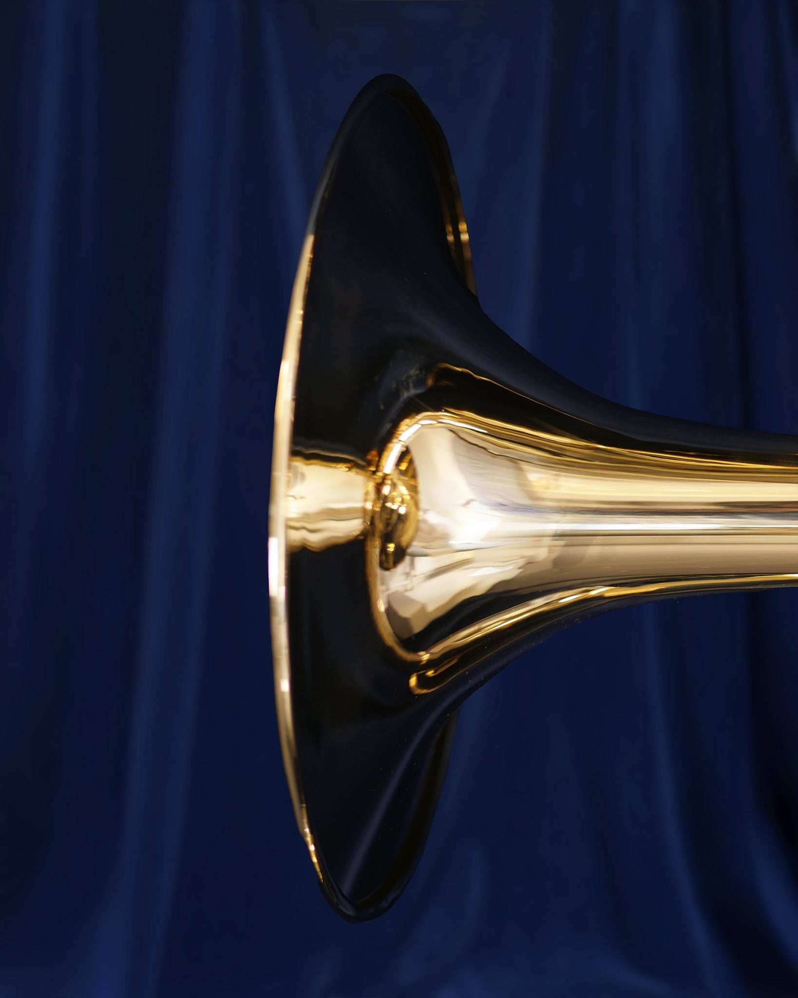 Trumpet style Processional Cross in Gold Plate, Silver Plate or Polished Brass - Watts & Co.