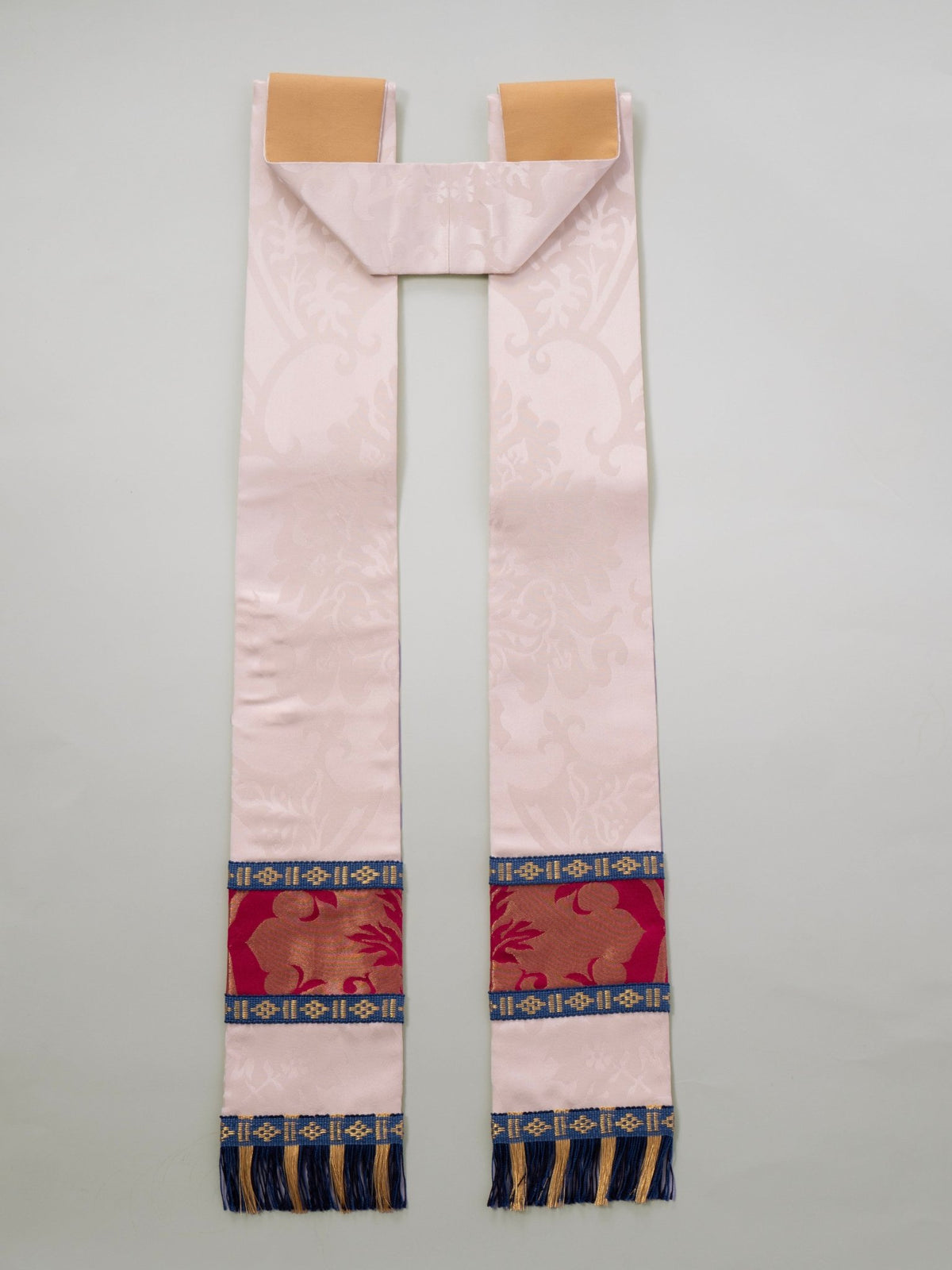 Tufton Stole in Cream 'Gothic' with Comper Rose/Gilt 'Bellini' Orphreys - Watts & Co.
