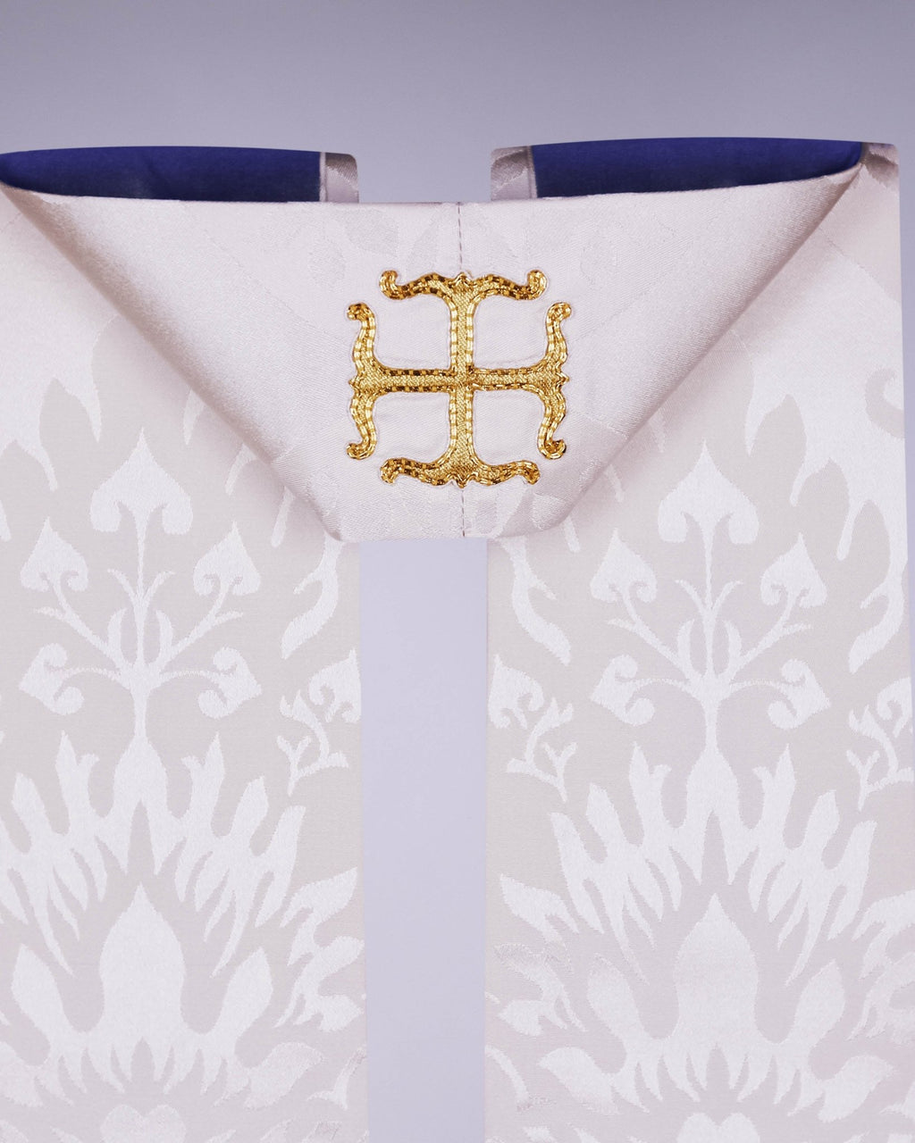 Tufton Stole in Cream 'Gothic' with Hand-Embroidery - Watts & Co.