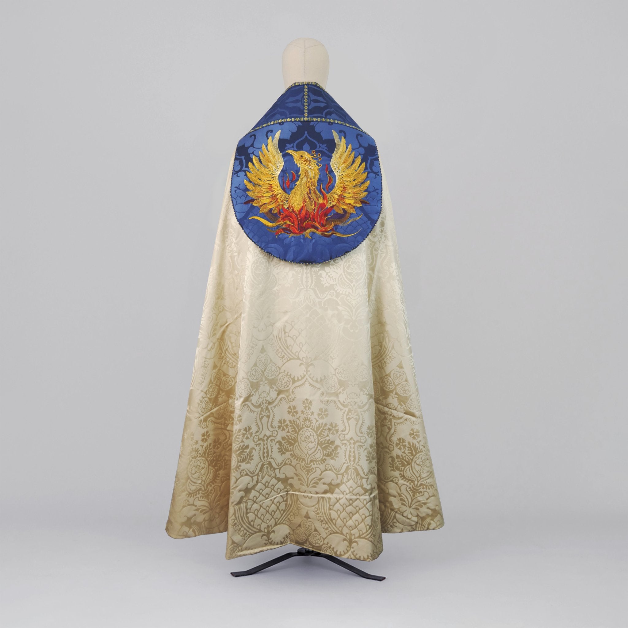 Westminster Cope in Cream 'Comper Cathedral' with Blue 'Bellini' Orphreys - Watts & Co.