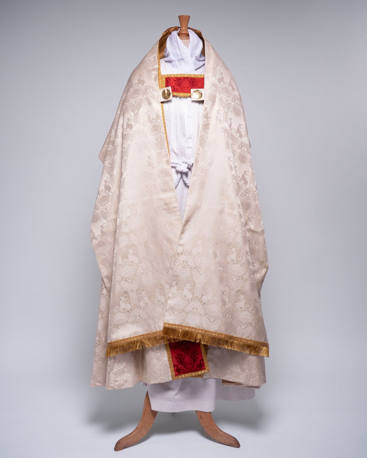 Westminster Cope in Cream 'Stag' with 'Bellini' Orphreys - Watts & Co.