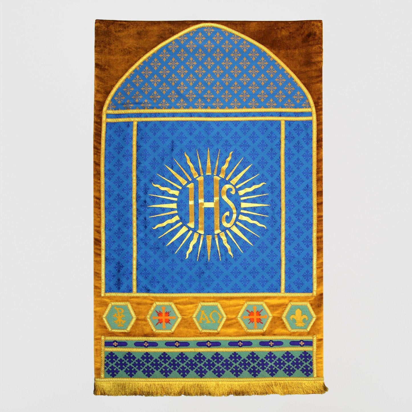 Banner with Gold IHS - Watts & Co.