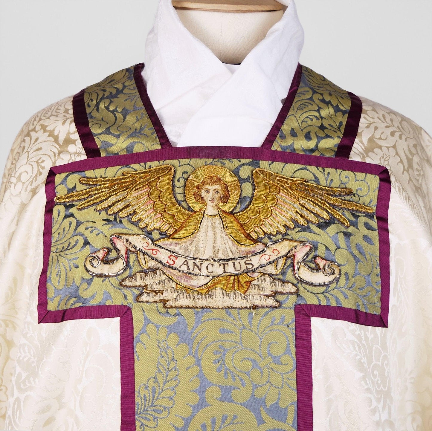 Borromean Chasuble in Cream 'Holbein' with Canterbury Blue/Gold 'Holbein' Orphreys - Watts & Co.
