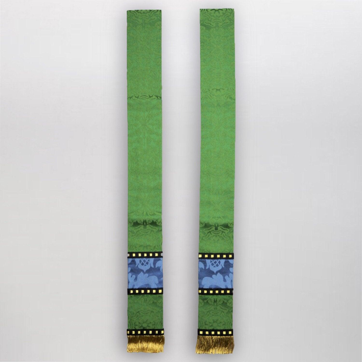 Classic style, Green Glastonbury Chasuble with blue orphreys - Watts & Co.