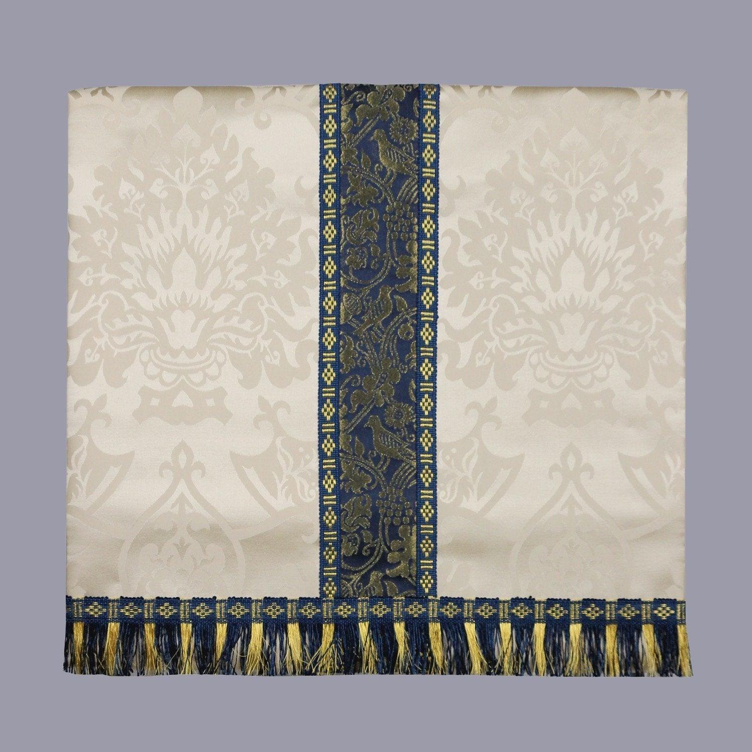 Cream Gothic pulpit fall with blue Hilliard orphreys - Watts & Co. (international)