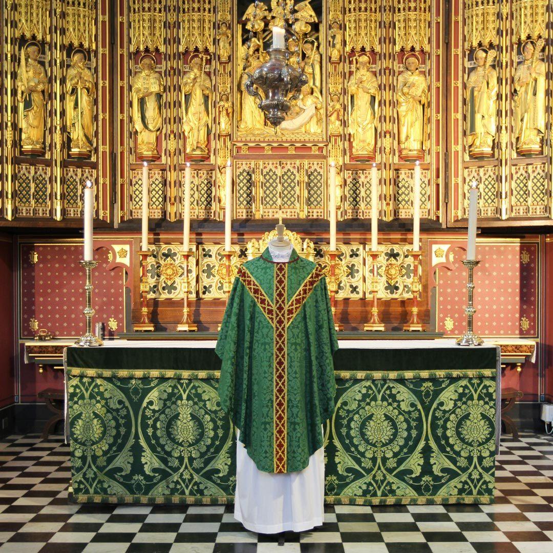 Watts & Co. – Green 'Davenport' Chasuble, in situ