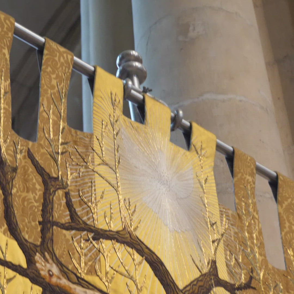 York banner - The Crucifixion