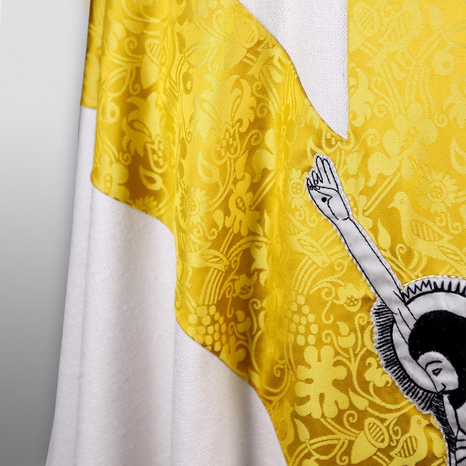 Embroidered Full Gothic Chasuble in White Simla Silk - Watts & Co. (international)