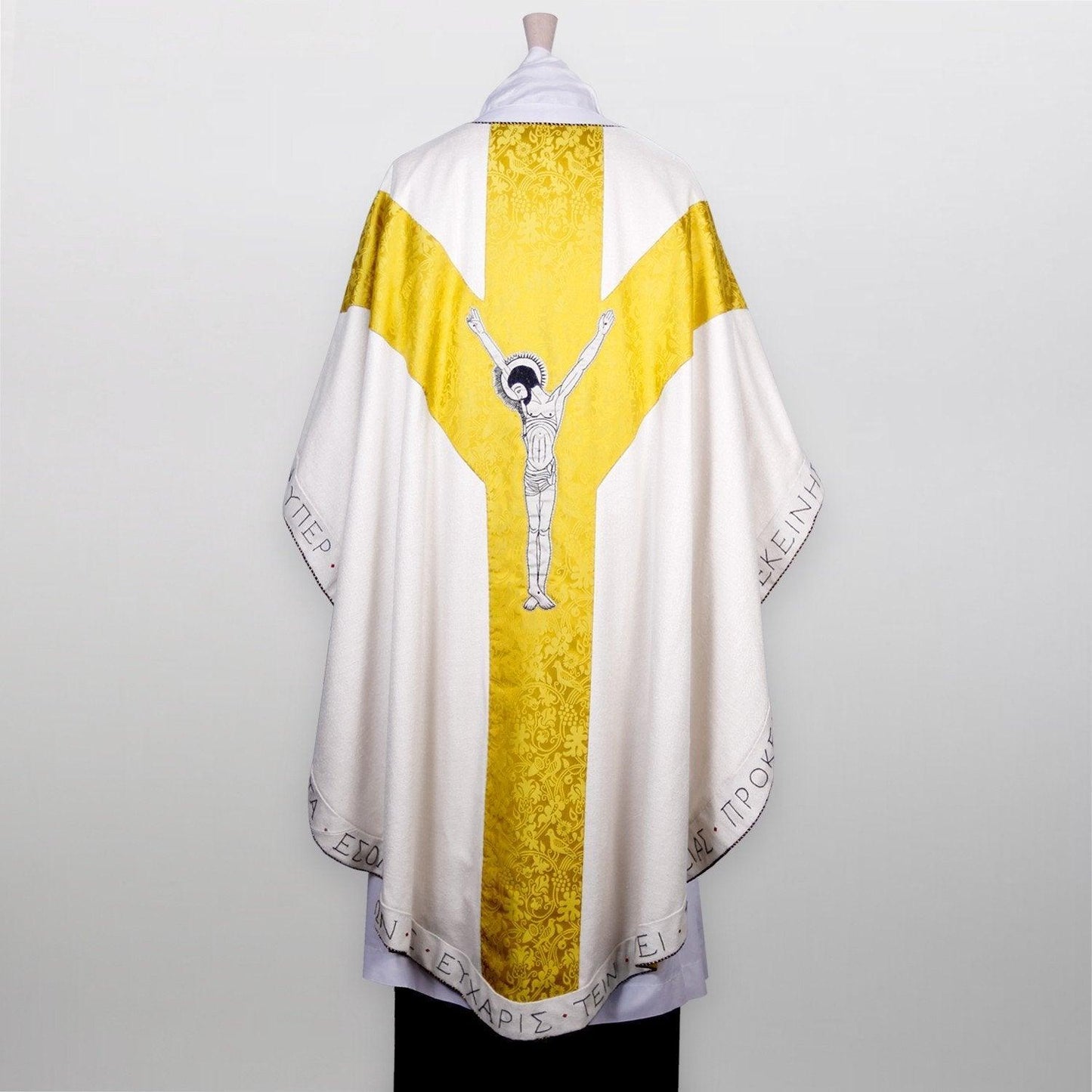 Embroidered Full Gothic Chasuble in White Simla Silk - Watts & Co. (international)