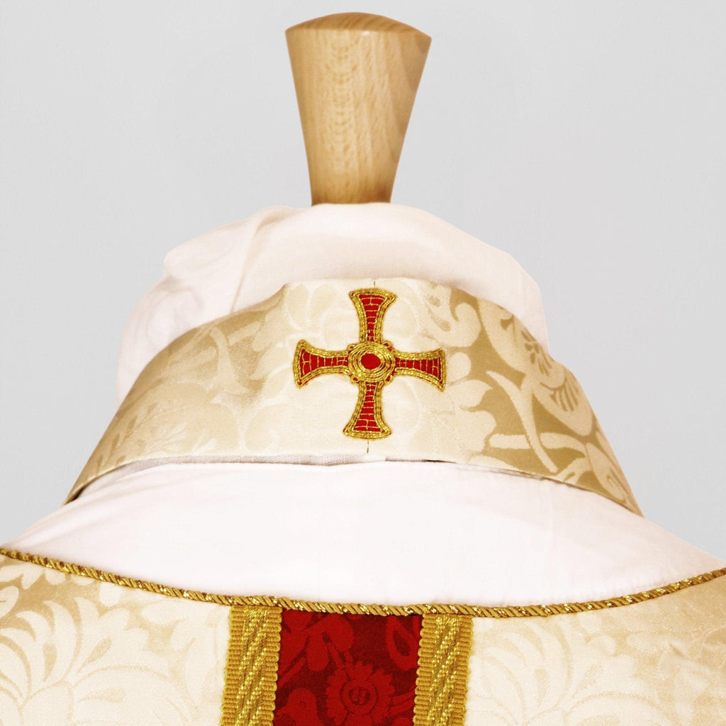 Embroidered Full Gothic Sarum Style Chasuble & Stole in Cream 'Holbein' - Watts & Co.