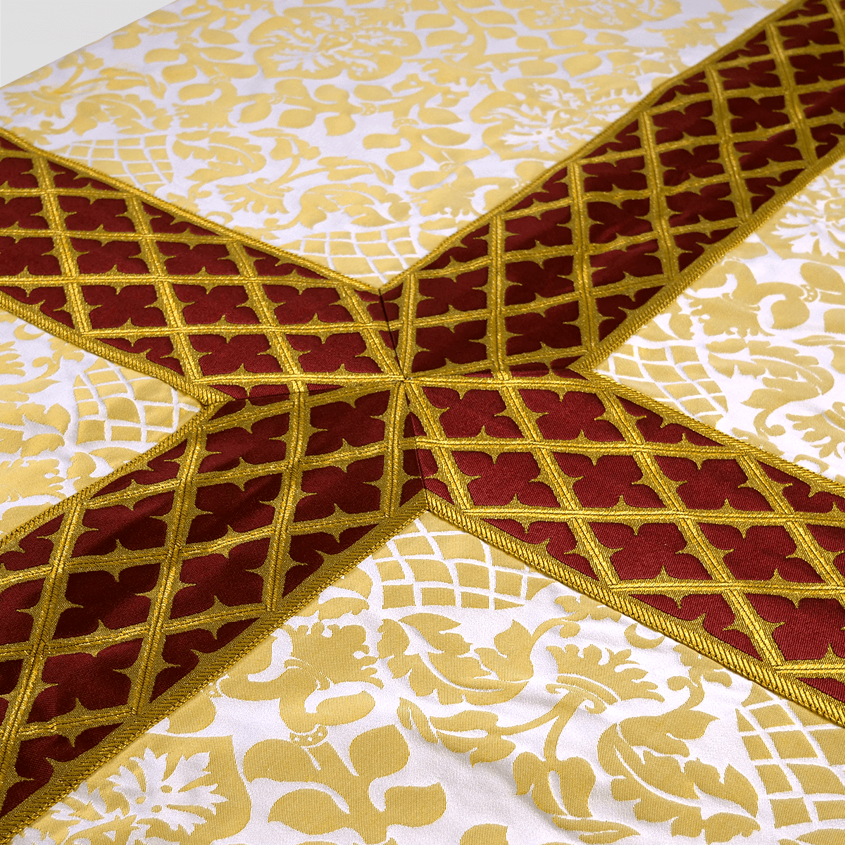 Funeral Pall in White & Gold Davenport - Watts & Co.